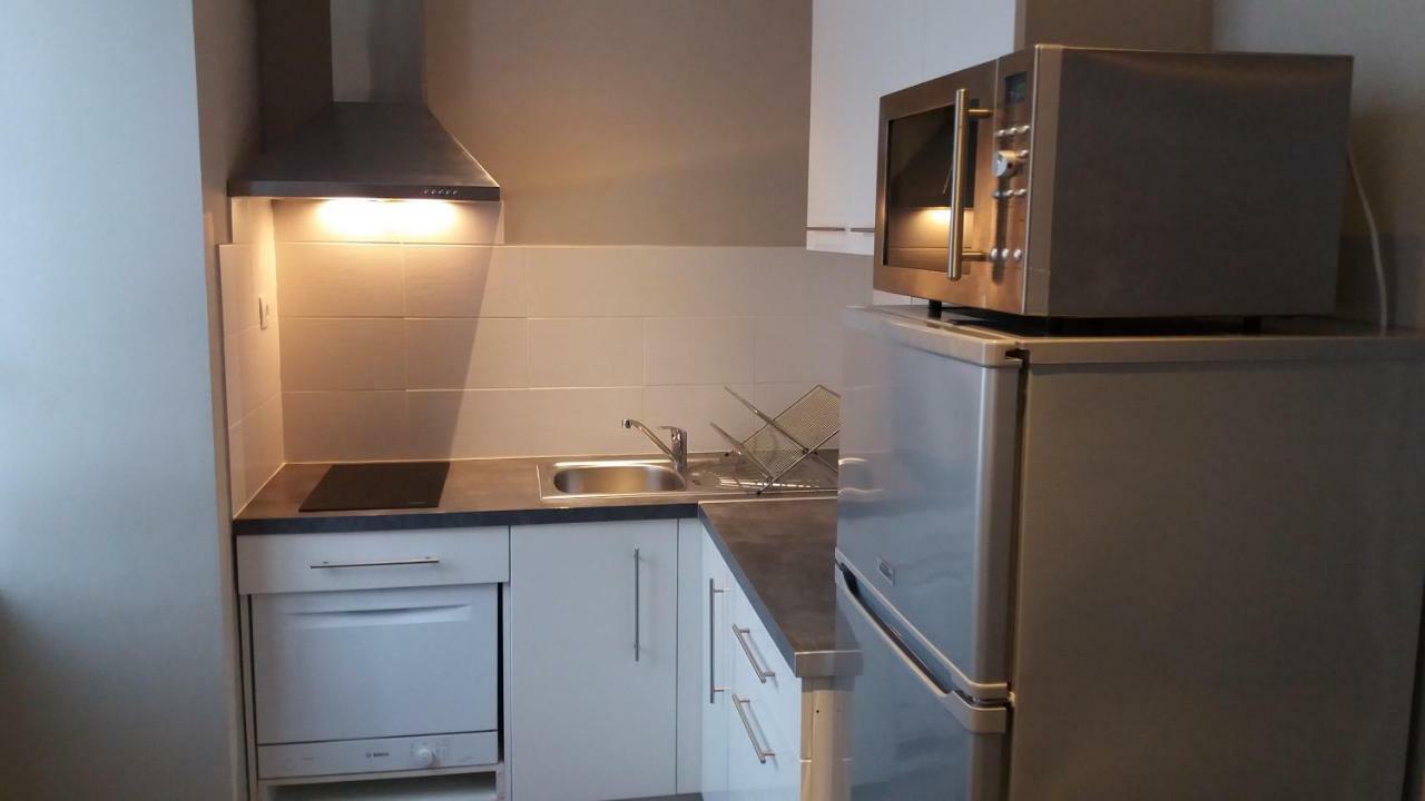 Lesneven Appart Nuitee Exteriör bild